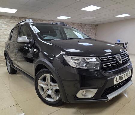DACIA SANDERO STEPWAY 0.9 Stepway Laureate TCe 90