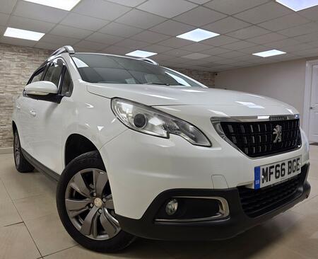 PEUGEOT 2008 1.2 PureTech Active