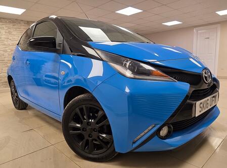TOYOTA AYGO 1.0 VVT-i x-cite